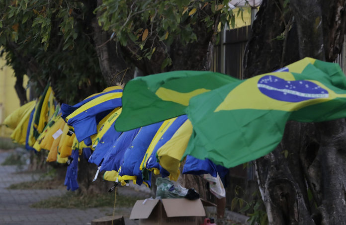 Vendedores de camisa do brasil 2
