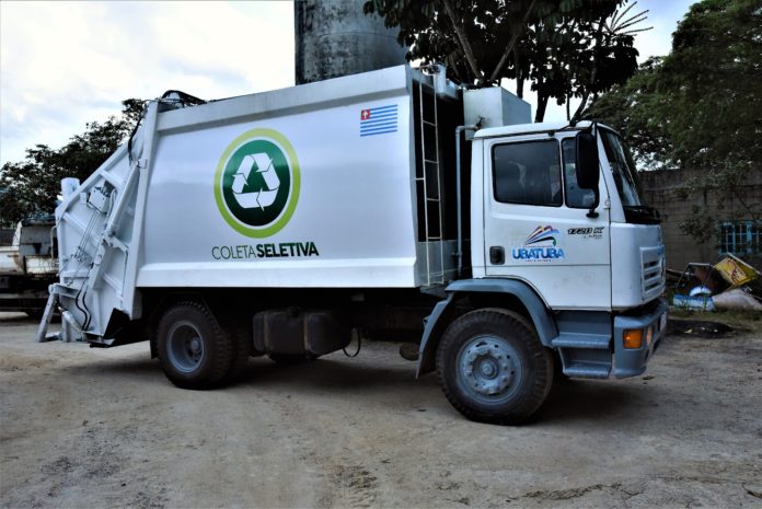 Caminhao-coleta-seletiva