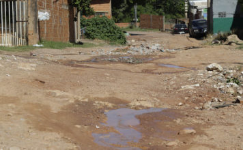 Veja o que diz o projeto que isenta IPTU de imóveis em ruas sem asfalto