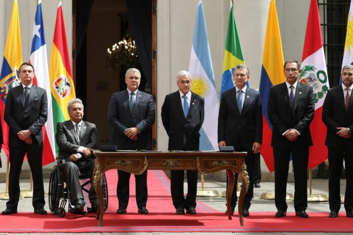 O presidente do Brasil, Jair Bolsonaro, e mais 6 presidentes sul-americanos