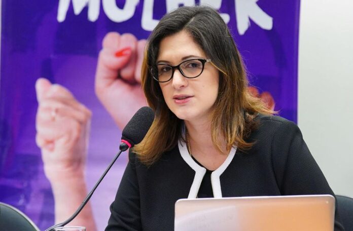 Conselheira da OAB, Cristiane Rodrigues Britto, é nomeada secretária Nacional de Políticas para Mulheres
