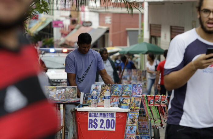 COMÉRCIO TRADICIONAL , COMÉRCIO AMBULANTE 6