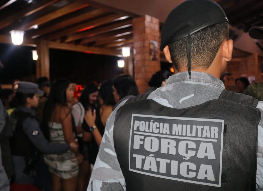 Tenente da Força Tática mata policial da inteligência ao confundi-lo com bandido