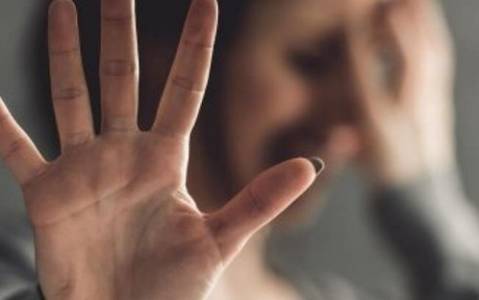 estupro, mulher, violência jovem jovem