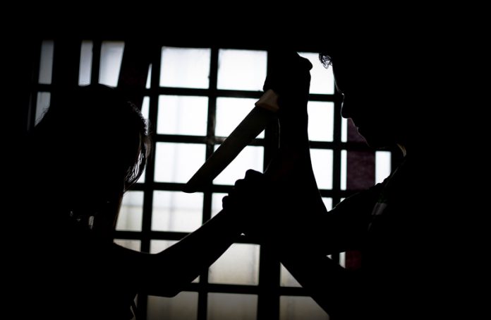 Assédio sexual, exploração de menor, menor, violência contra a mulher , estupro, criança, menino 20