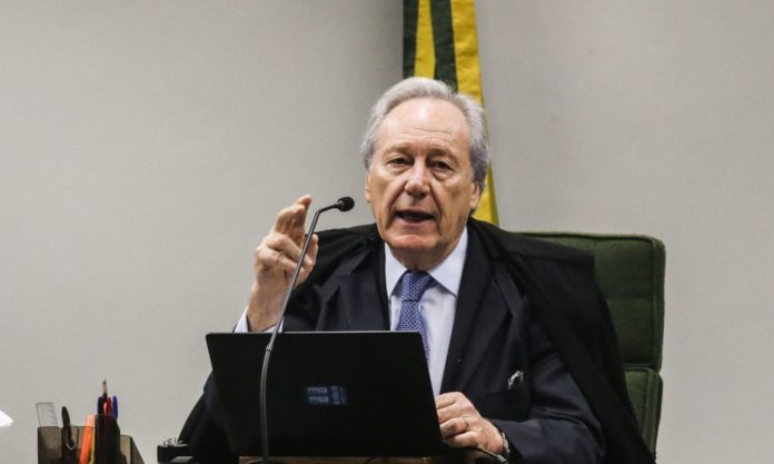 antcrz_abr_0412188033
