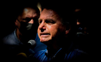 Pedido de impeachment de Barroso será entregue nos próximos dias, diz Bolsonaro