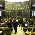 Deputados federais de MT votam por urgência em trâmite da proposta de anistia