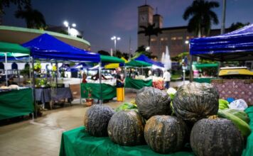 Feira na Praça Alencastro movimenta o centro; Veja horários!