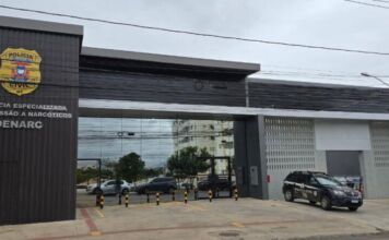 Polícia Civil cumpre buscas contra grupo envolvido em distribuição de drogas e armas em Várzea Grande