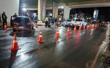 Operações Lei Seca prendem 13 condutores e removem 42 veículos em Cuiabá