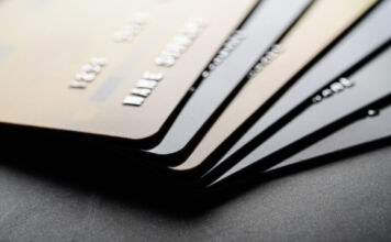 Cartões flexíveis acompanham mudanças no modelo híbrido de trabalho; entenda