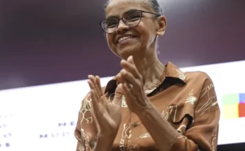 Ministros deixam cargos para disputar eleições de outubro