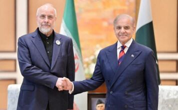 EUA e Irã iniciam negociações históricas após cessar-fogo