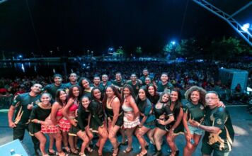 Lambadeiros de Elite levam história do lambadão ao palco em Cuiabá